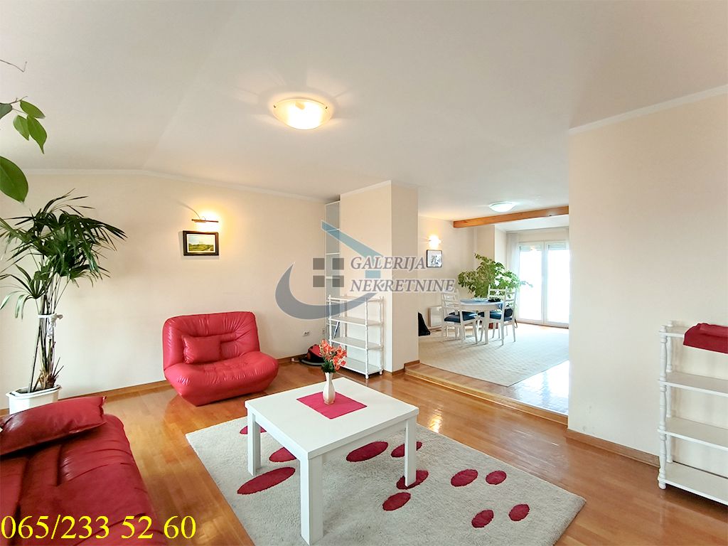 Vračar  Hram Sv  Save   Stojana Protića 85m2 3