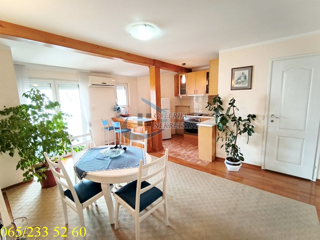 Vračar  Hram Sv  Save   Stojana Protića 85m2 5