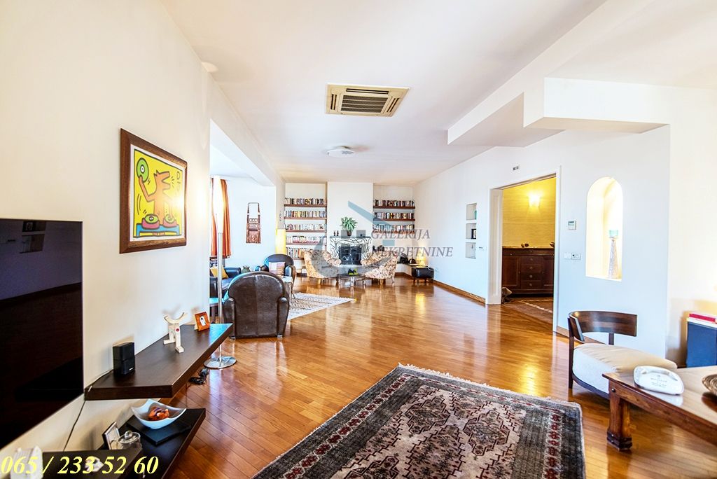 Voždovac  FON   Mite Cenića 375m2 2