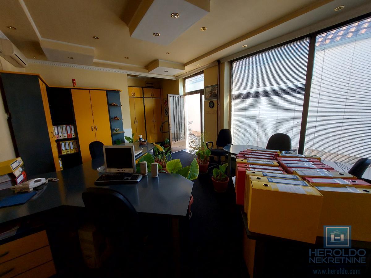 Kancelarijski prostor od 50m2 u centru 4