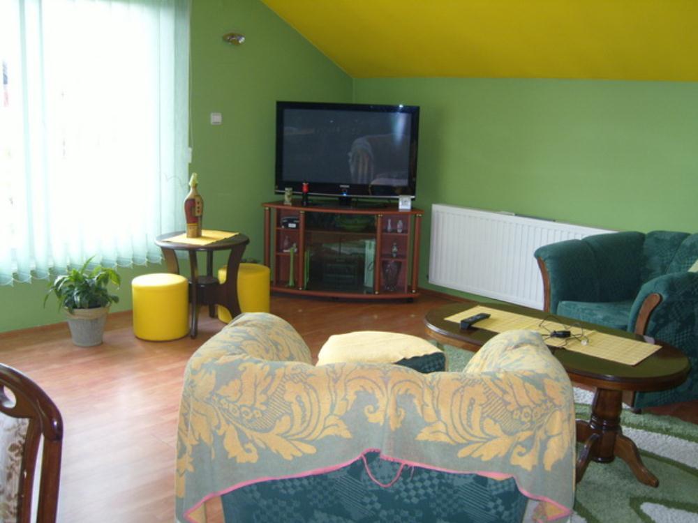 Kuća sa poslovnim prostorom 2