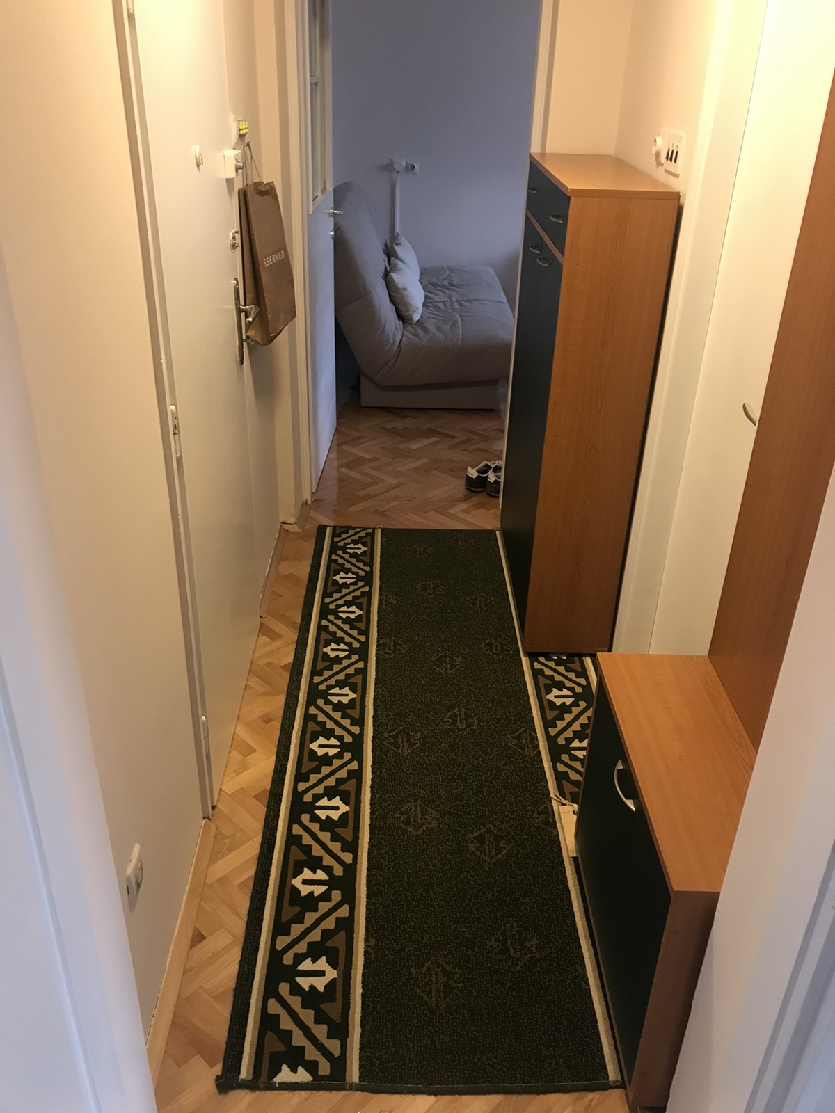 Izdajem stan 45m2 u Nišu Palilula bespl parking 5