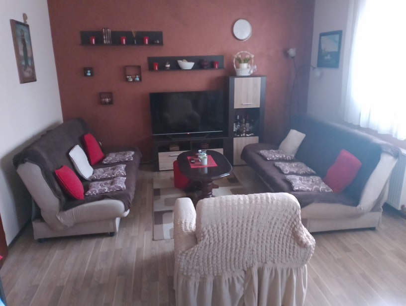 Prodajem kucu u Staroj Pazovi 2