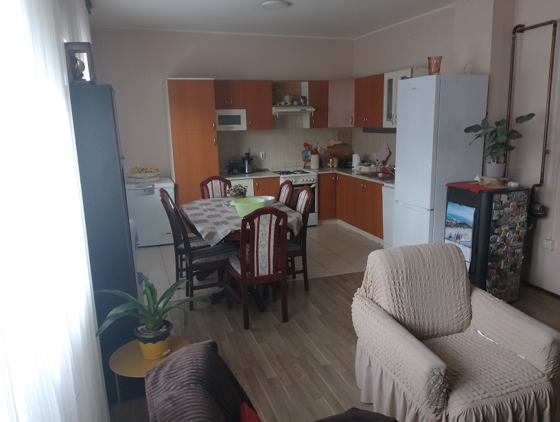 Prodajem kucu u Staroj Pazovi 3