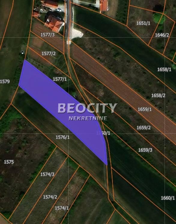 Plac, Ostružnica, zabran ID: 106645 1