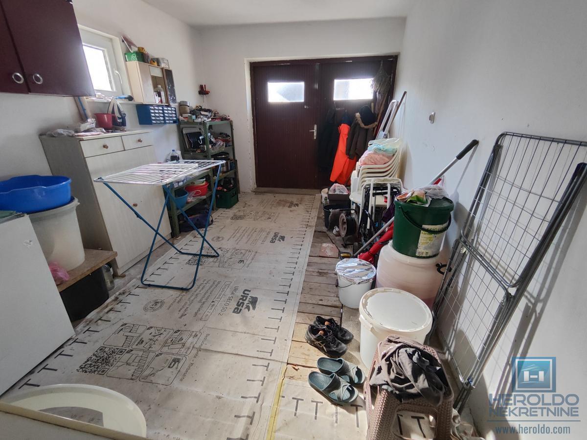 Prelepa nova kuća na Budžinom brdu 24