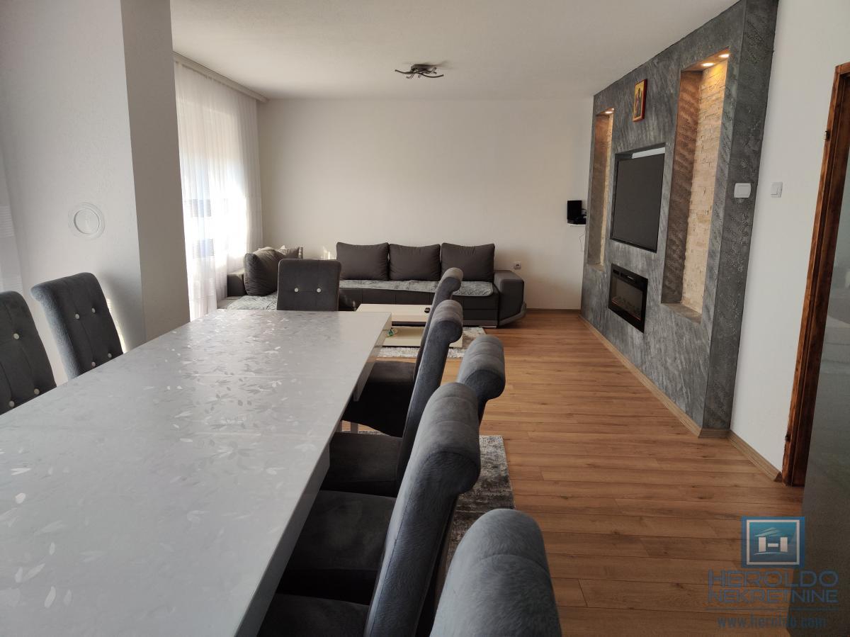 Prelepa nova kuća na Budžinom brdu 5