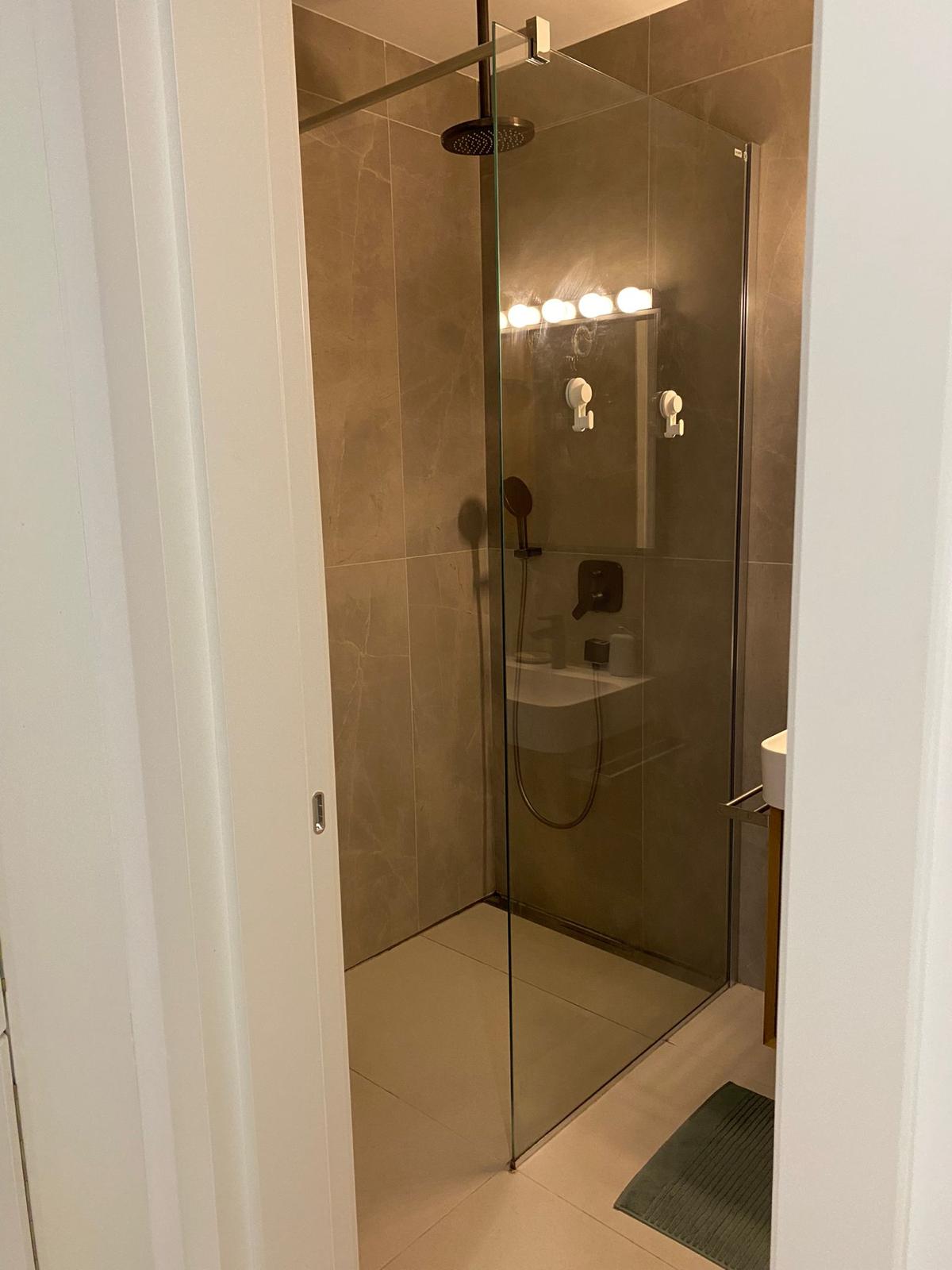 IZDAJEM STAN NOVI DORĆOL 6