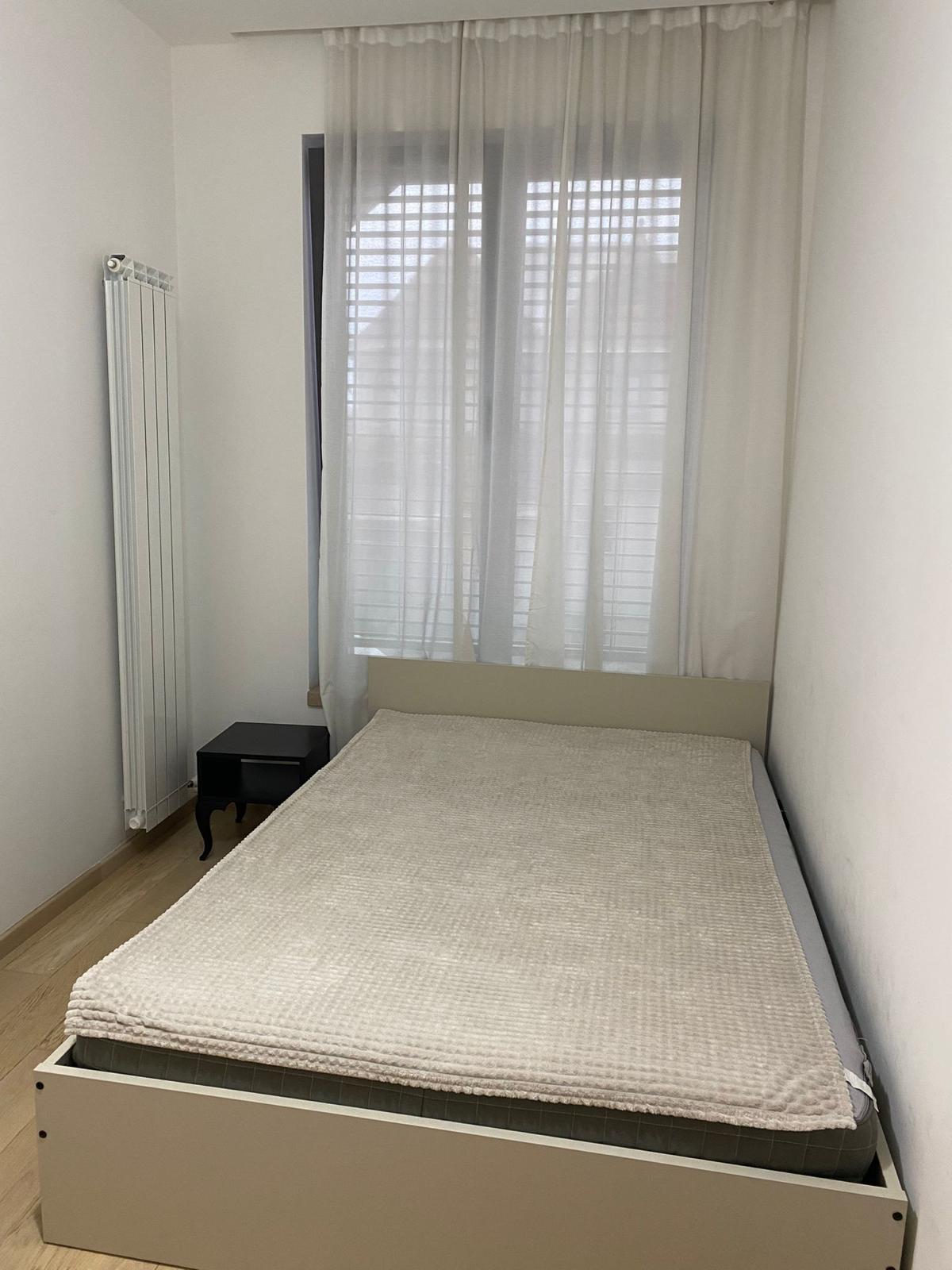 IZDAJEM STAN NOVI DORĆOL 5