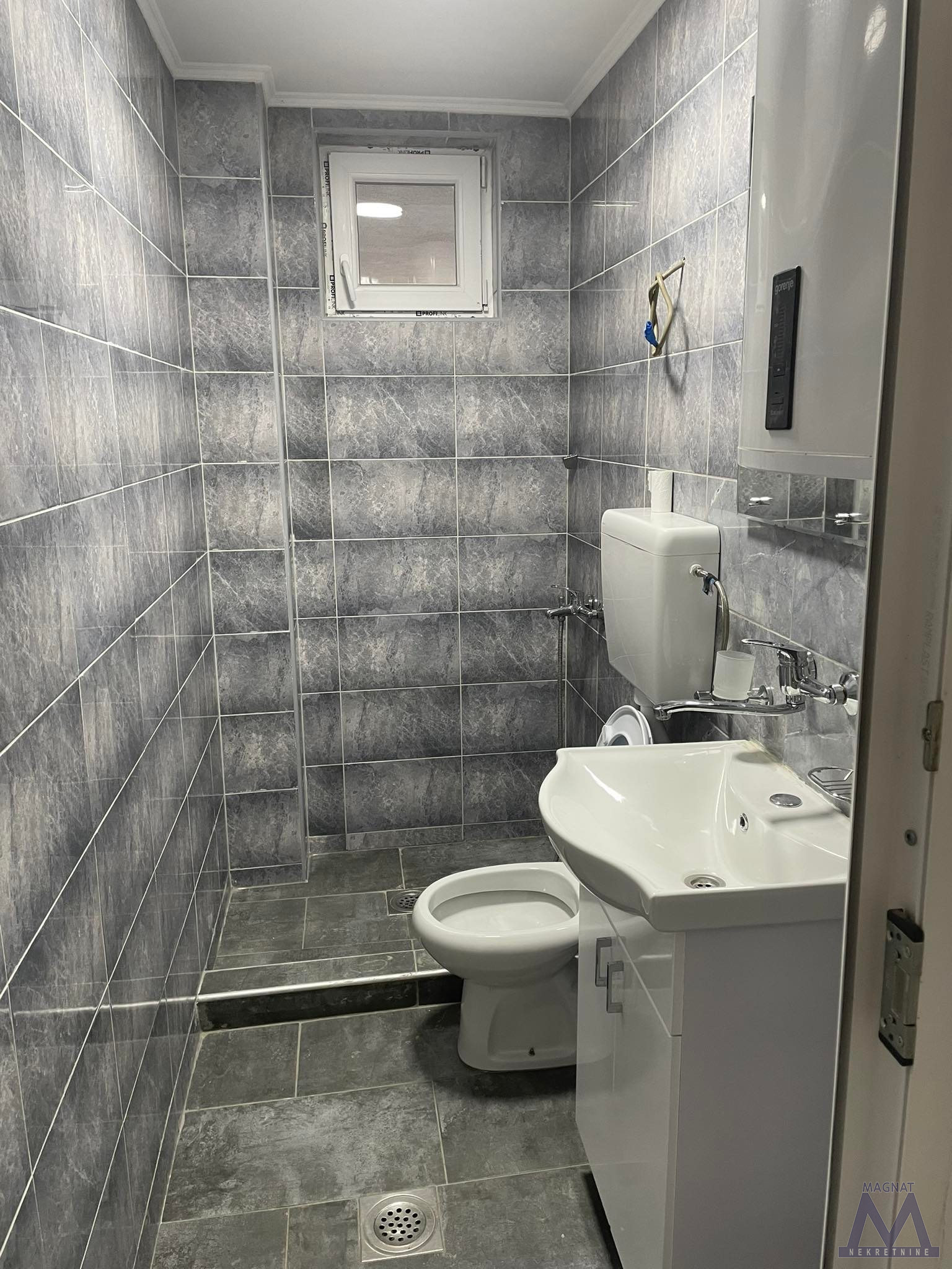 Poslovni prostor,KAĆ,KAĆ,kv: 500, € 1500, ID: 9101530 10