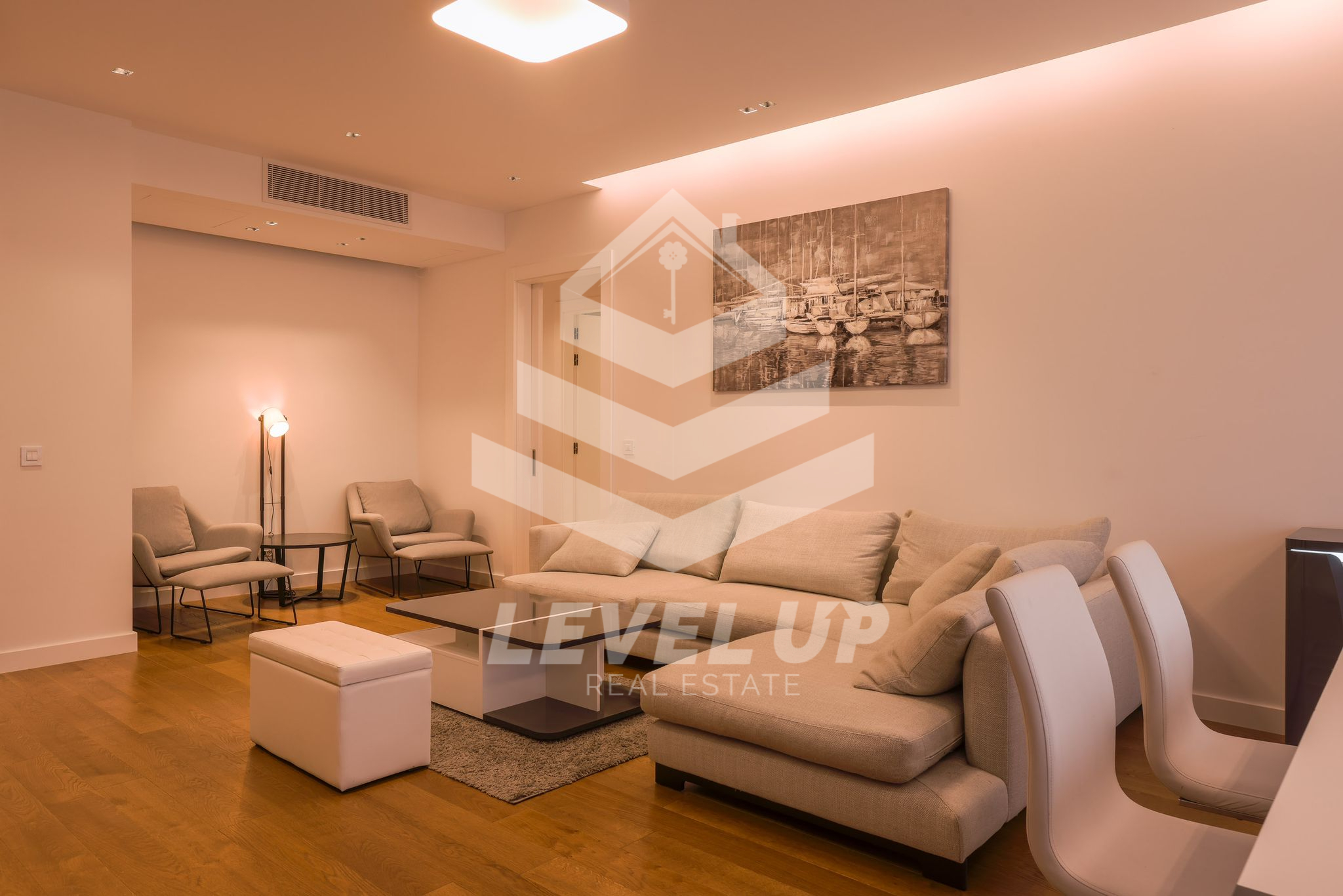 Dedinje blizina Pink a    Lux  5 0 2