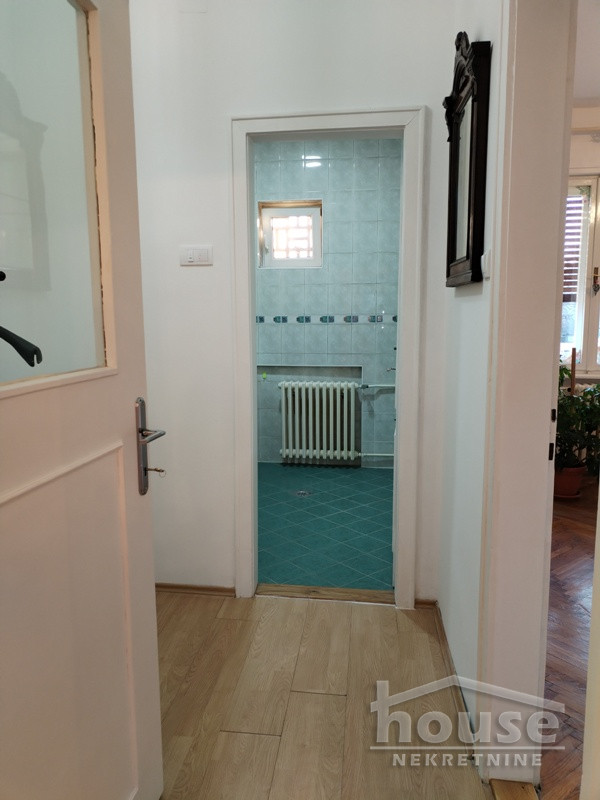Stan,NOVI SAD,CENTAR 66m2,205000€ , ID: 1060904 14