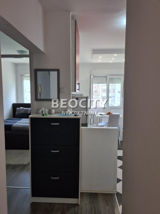 Dvosoban stan, 50 m2, Blok 61, Dr Ivana Ribara ID: 58840 9