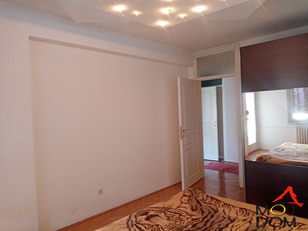 Stan,NOVI SAD,BULEVAR,kv: 101, € 288400, ID: 1027829 9