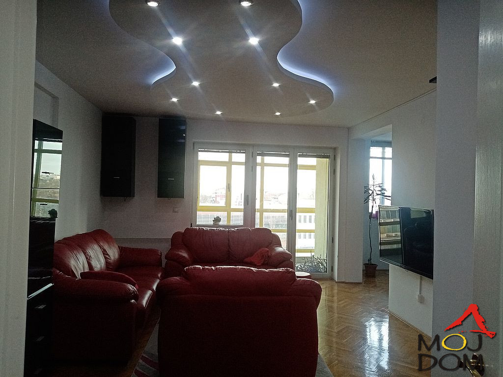 Stan,NOVI SAD,BULEVAR,kv: 101, € 288400, ID: 1027829 17