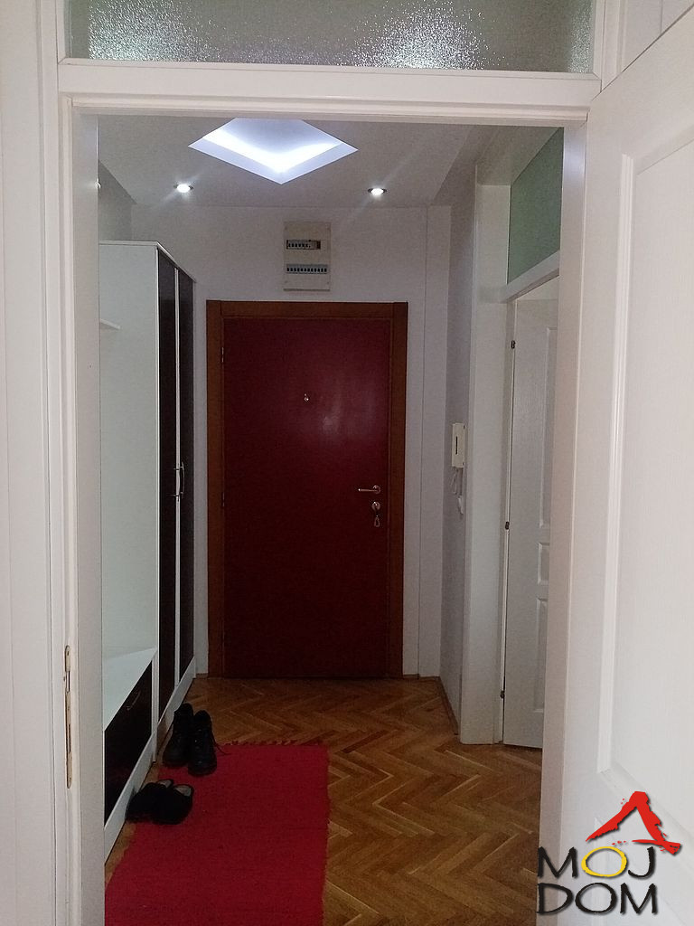 Stan,NOVI SAD,BULEVAR,kv: 101, € 288400, ID: 1027829 3