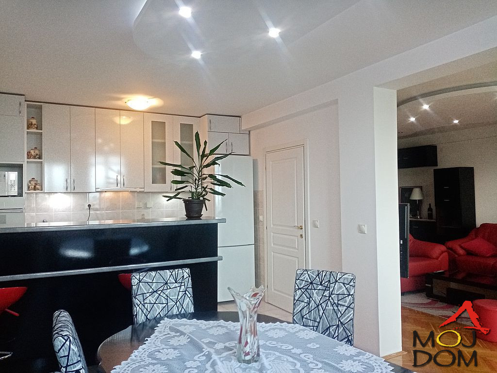 Stan,NOVI SAD,BULEVAR,kv: 101, € 288400, ID: 1027829 23