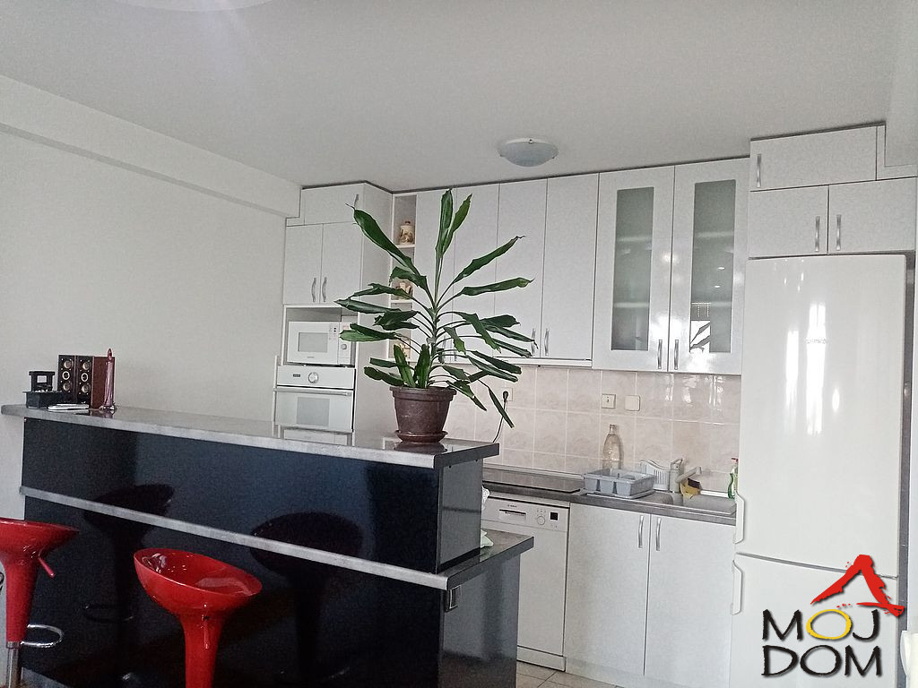 Stan,NOVI SAD,BULEVAR,kv: 101, € 288400, ID: 1027829 20