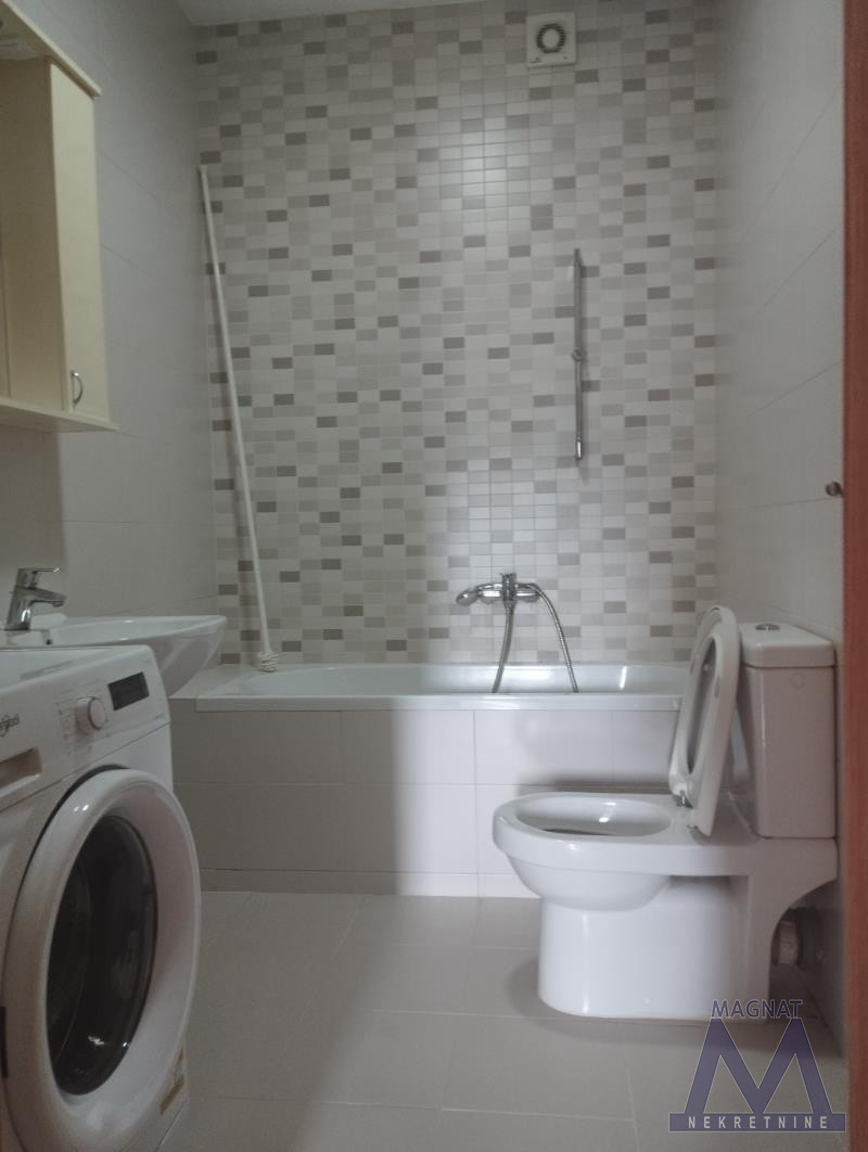 Stan,NOVI SAD,CENTAR,kv: 53, € 500, ID: 9101710 10