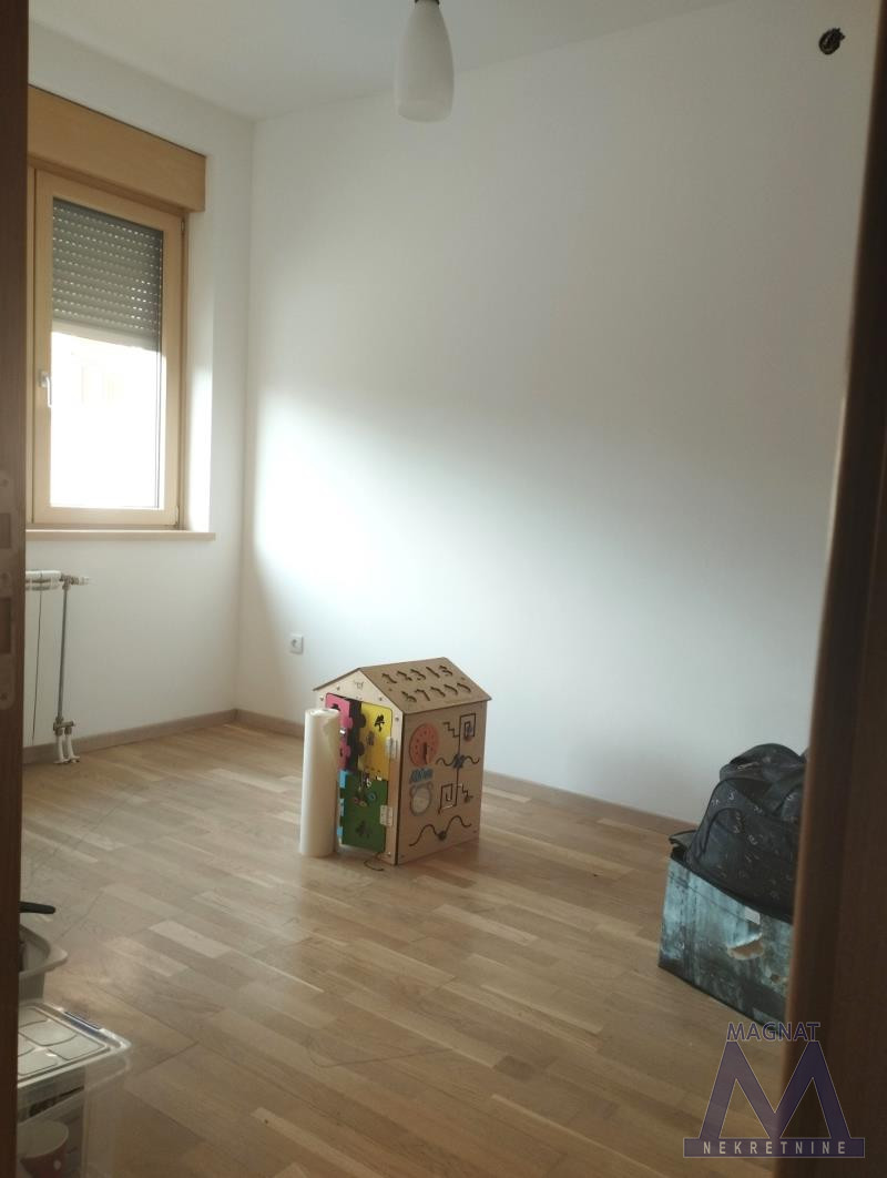 Stan,NOVI SAD,CENTAR,kv: 53, € 500, ID: 9101710 9
