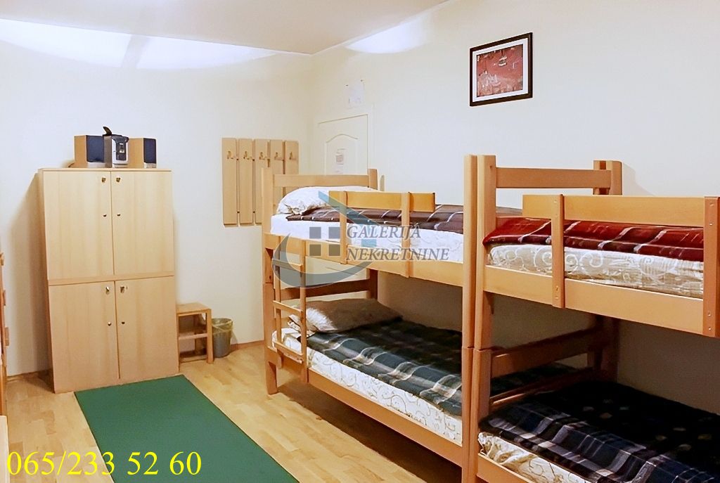 Savski venac  Ekonomski fakultet   Karađorđeva 101m2 4