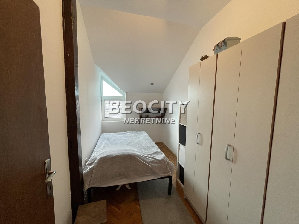 Trosoban stan, 65 m2, Južni bulevar ID: 106935 9