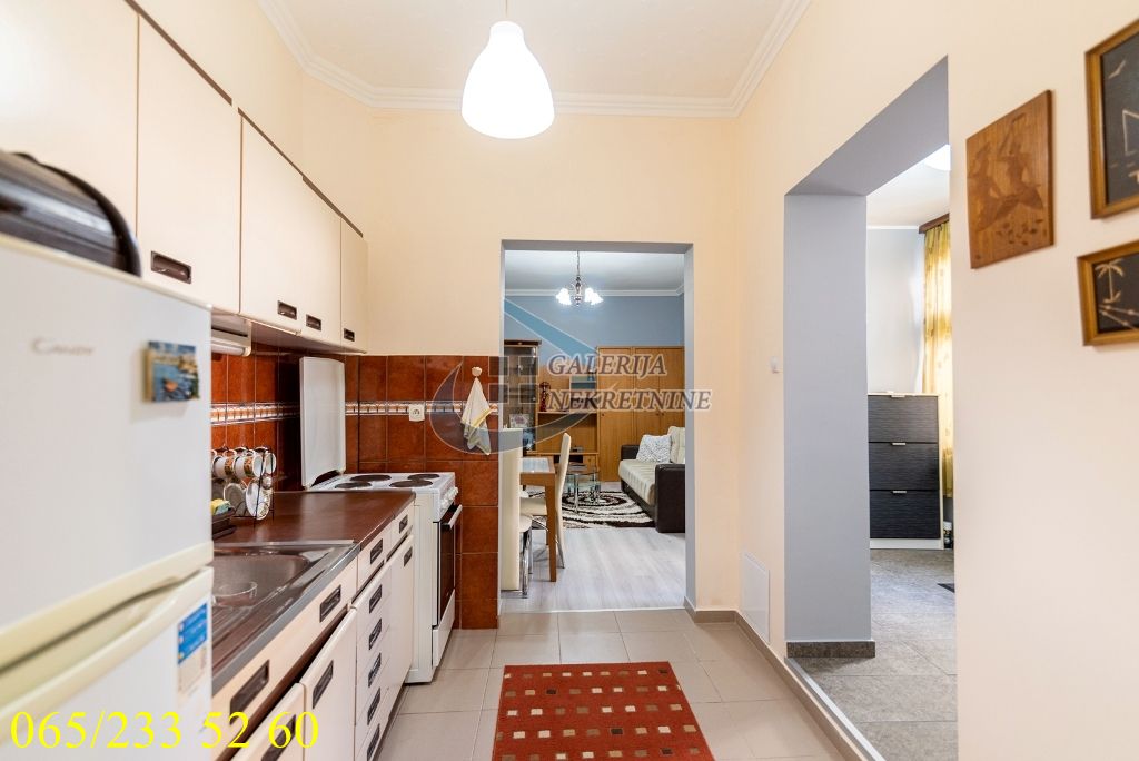 Stari grad  Gundulićev venac   Venizelosova 2