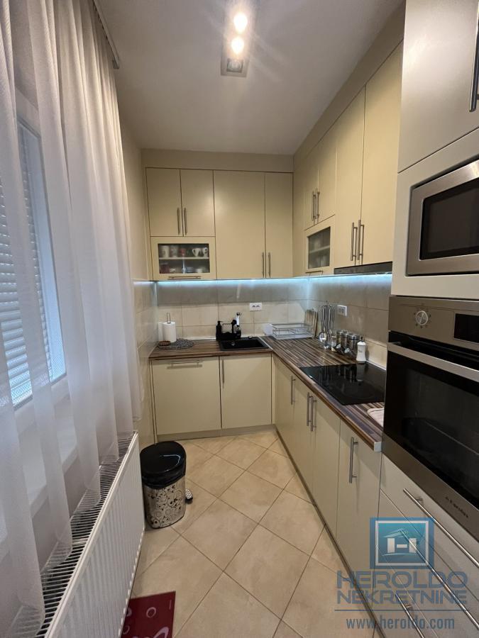 Luksuzan troiposoban stan 6