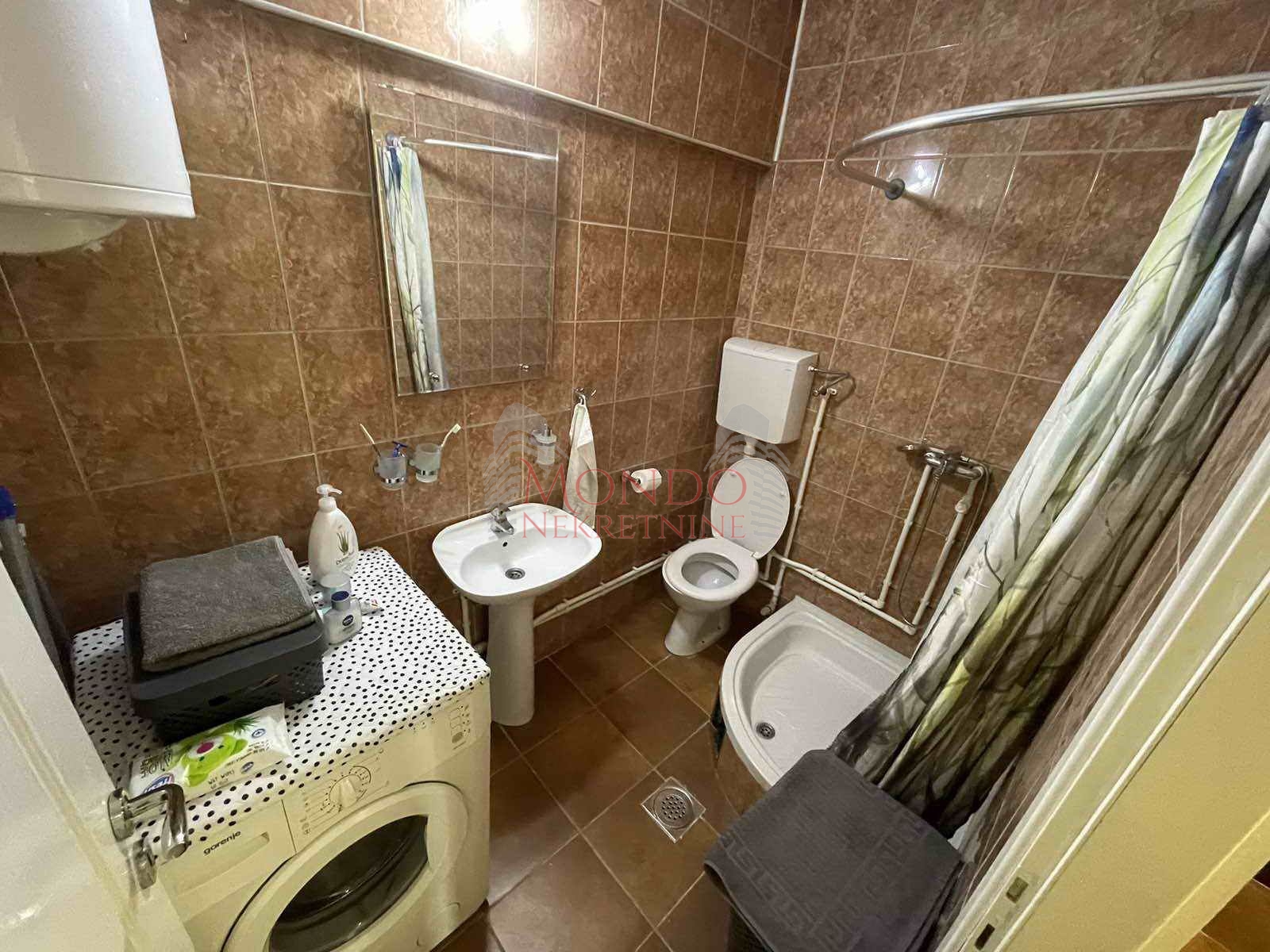 Dvosoban stan na paliluli, eg, peti sprat, Niš 14