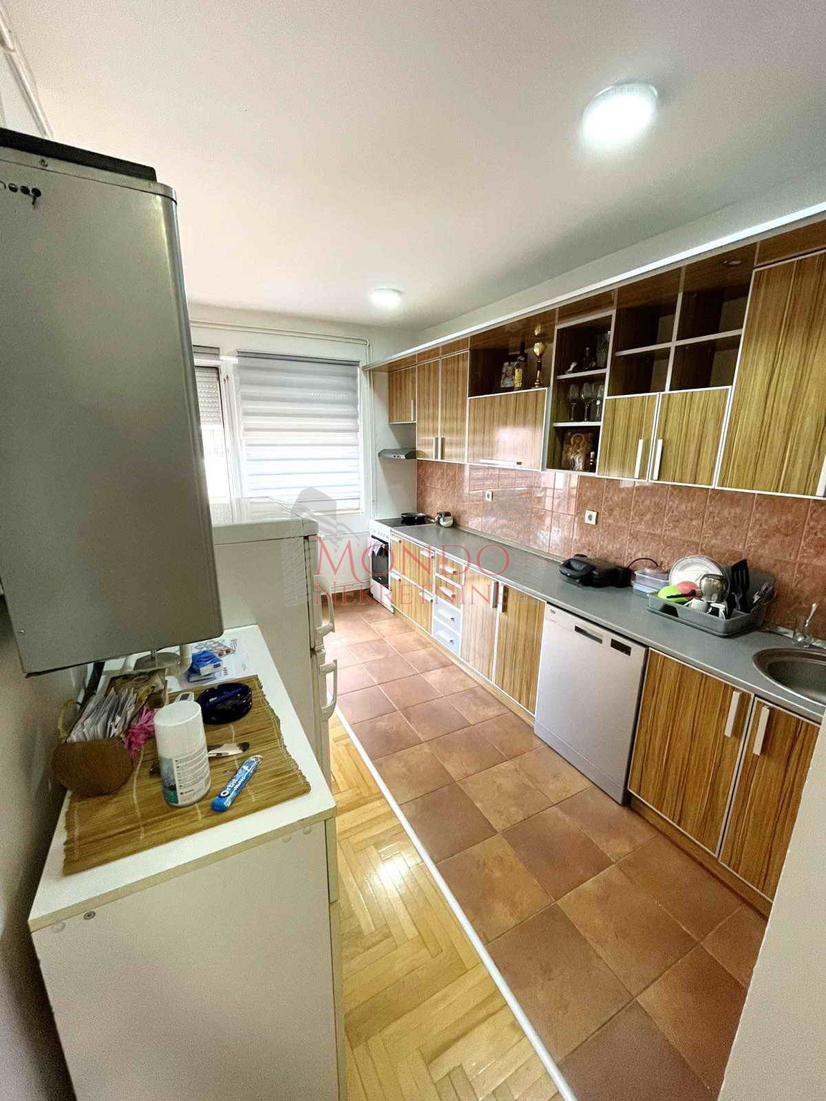 Dvosoban stan na paliluli, eg, peti sprat, Niš 6