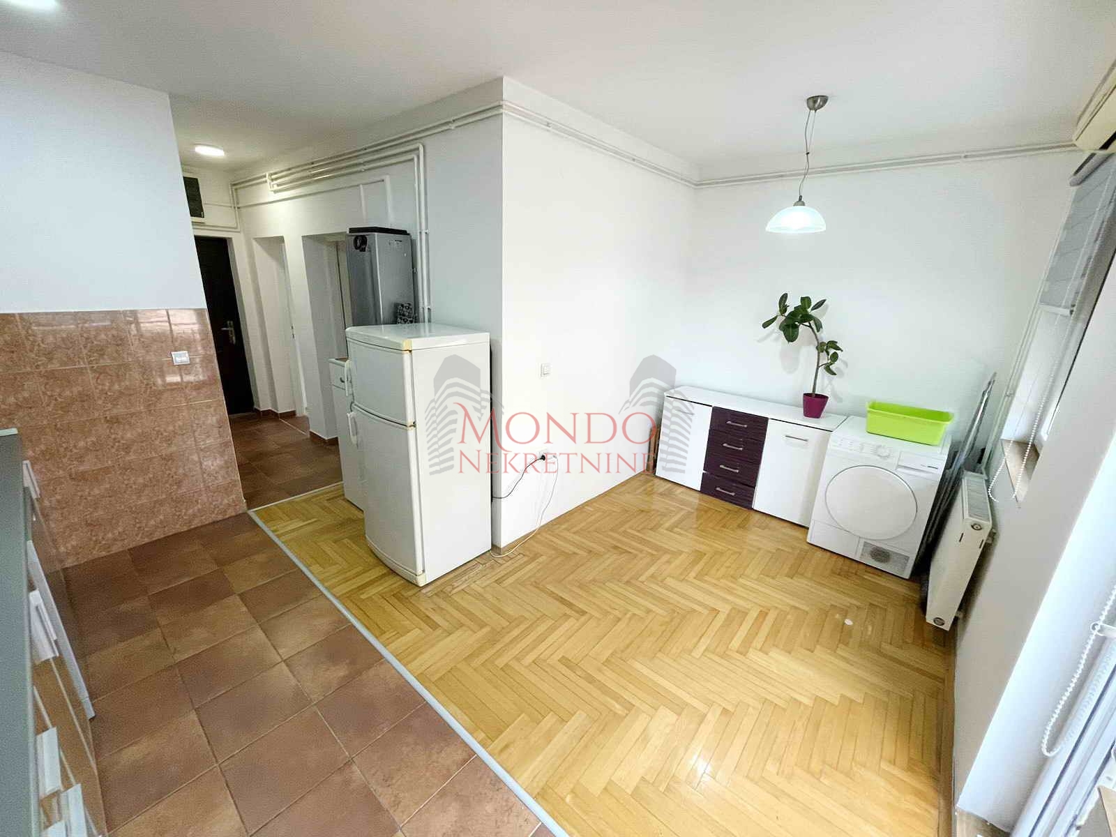 Dvosoban stan na paliluli, eg, peti sprat, Niš 8