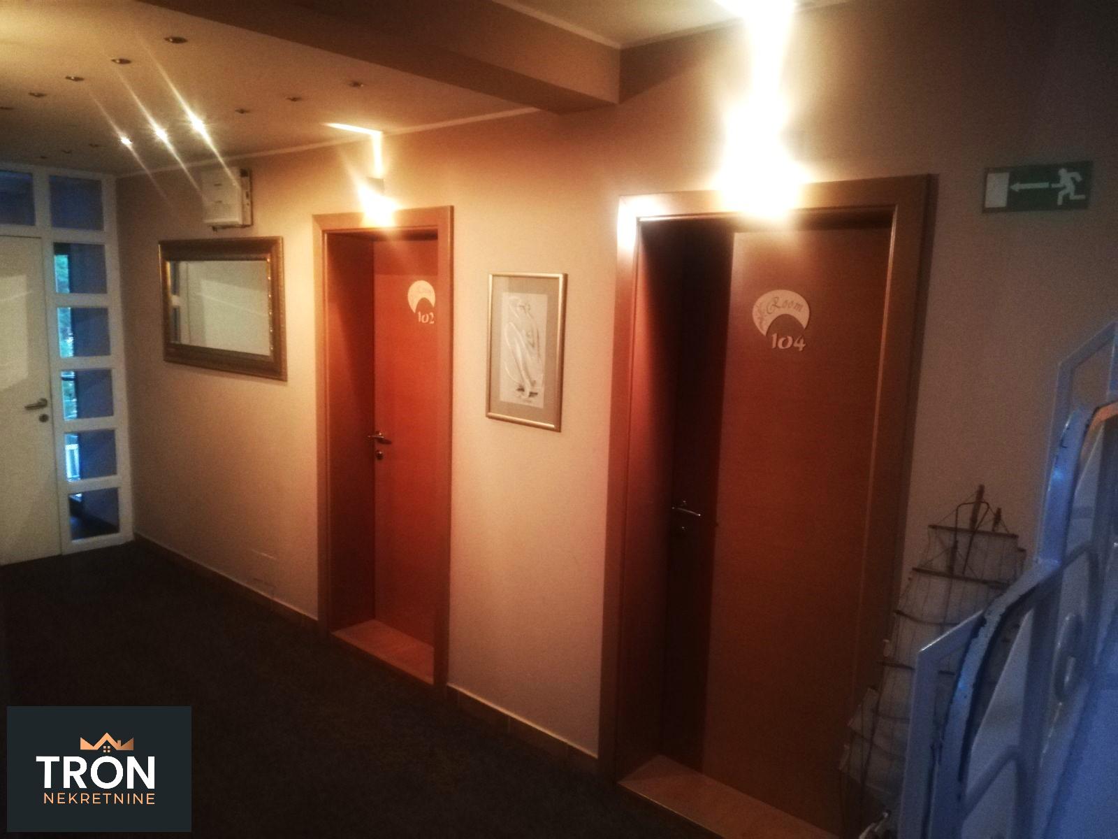 Apartman u hotelskom kompleksu  na šetalištu 20m2 5