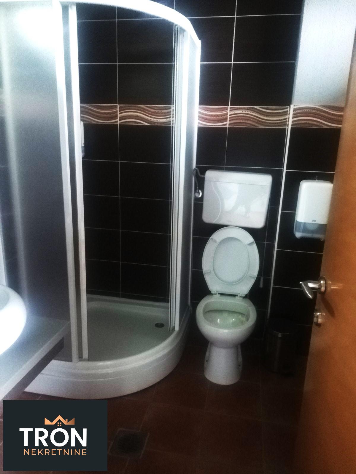 Apartman u hotelskom kompleksu  na šetalištu 20m2 4
