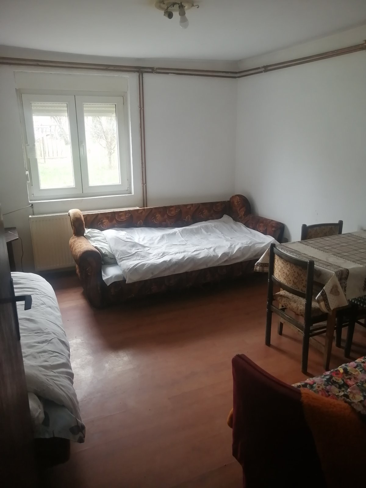 Izdaje se prostor za smestaj gradjevinskih radnika u Pancevu 3