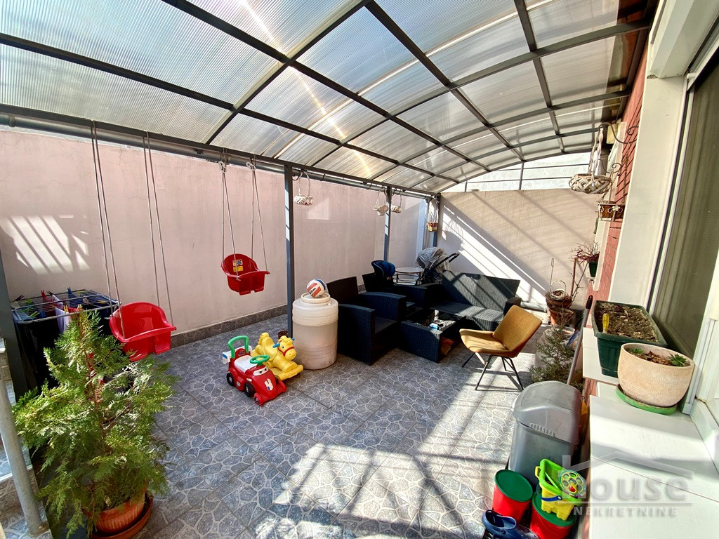 Stan,NOVI SAD,SALAJKA 40m2,80340€ , ID: 1061000 12