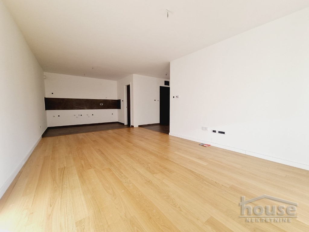 Stan,PETROVARADIN,CENTAR 79m2,165131€ , ID: 1057314 1