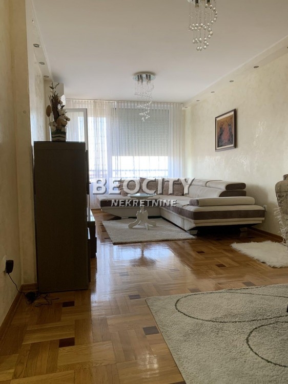 četvorosoban stan, 102 m2, Telep, Bulevar Patrijarha Pavla ID: 107690 1