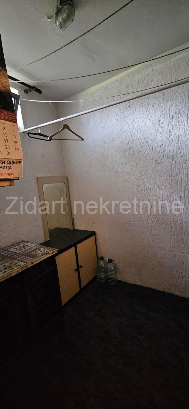 Novi Banovci, Kablar, stan 12