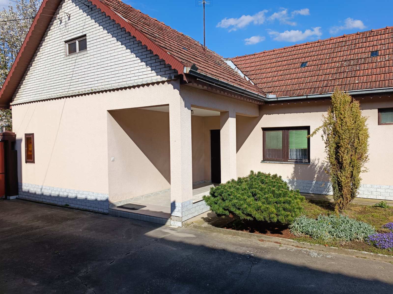 Odmah useljiva kuca 2