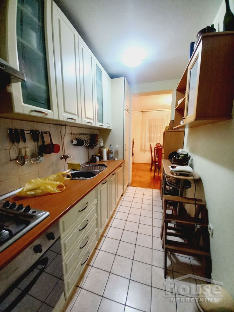 Stan,NOVI SAD,BULEVAR 83m2,196630€ , ID: 1060748 10