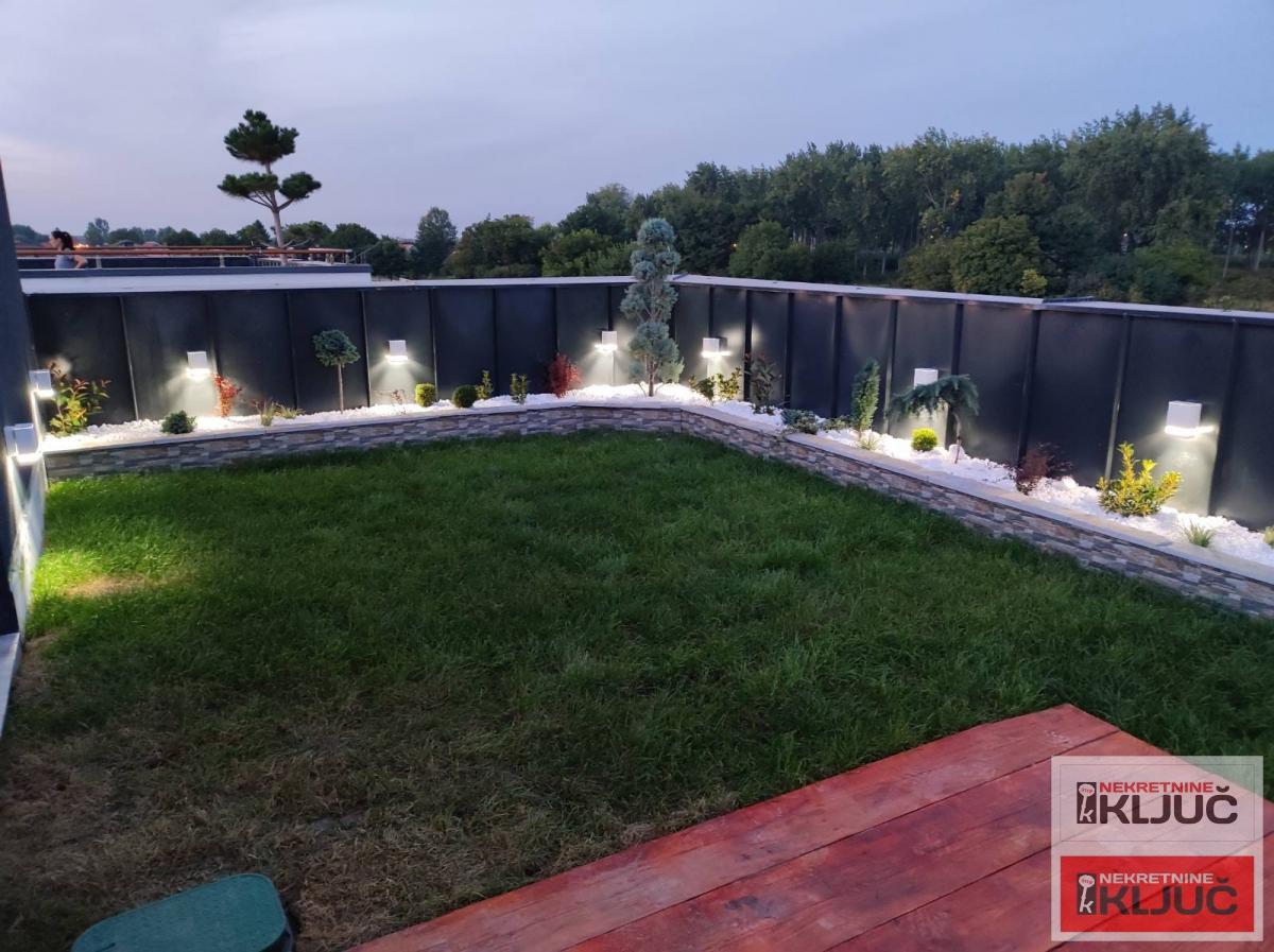 KOD NAJLON PIJACE, 146m2, Četvorosoban SMART HOME sa pdv 15