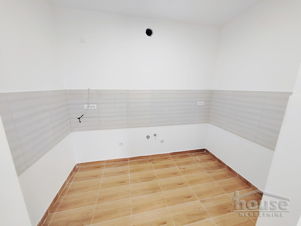 Stan,PETROVARADIN,CENTAR 49m2,108150€ , ID: 1060818 4