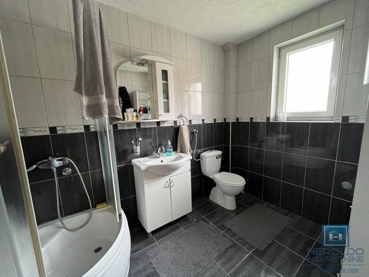 Kuća novijeg datuma kod Akva parka 5