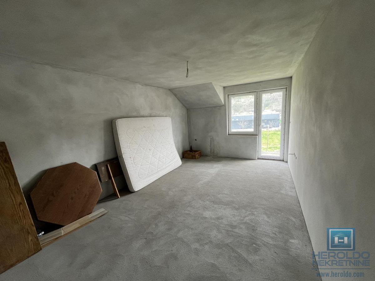 Kuća novijeg datuma kod Akva parka 13