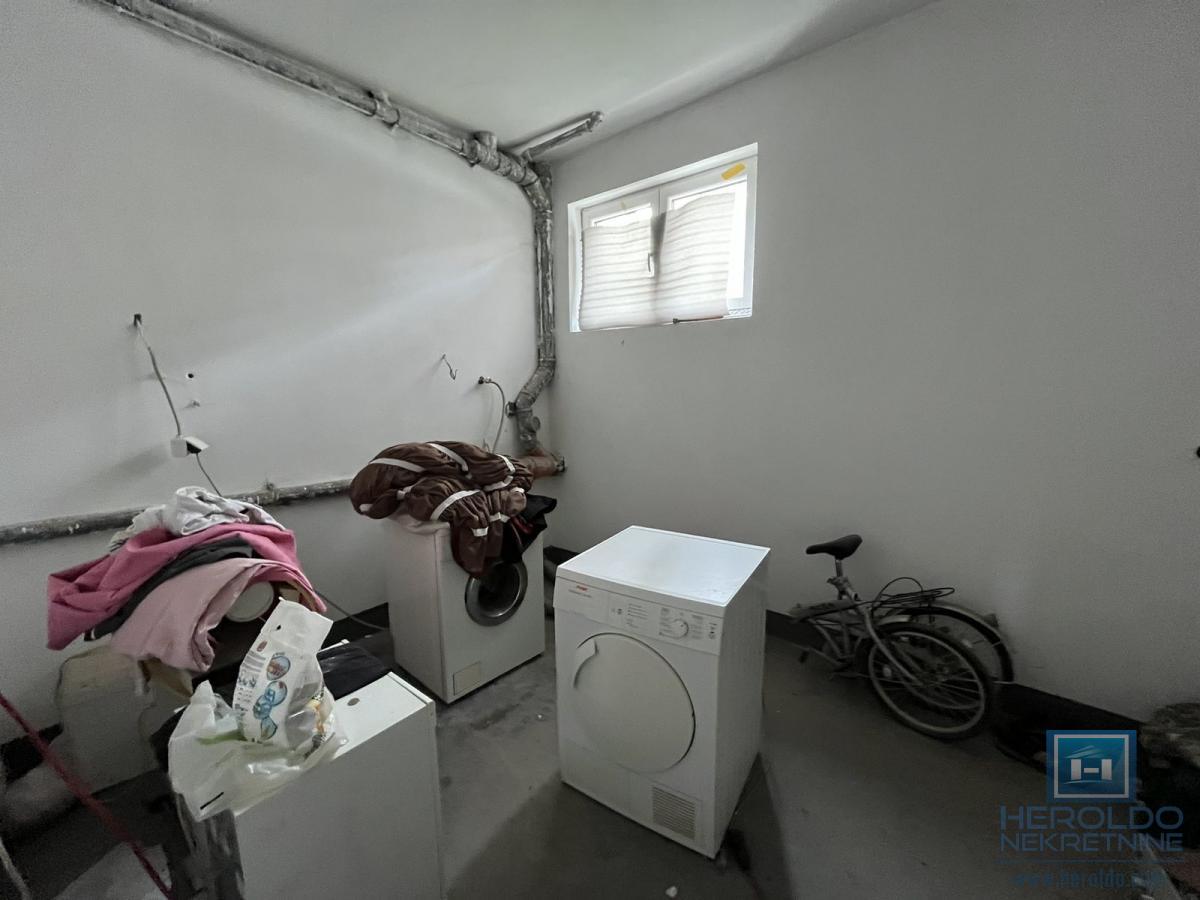 Kuća novijeg datuma kod Akva parka 16