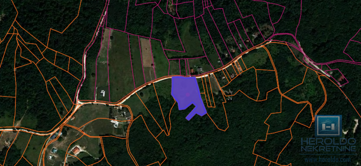 Plac na Crnom vrhu 1