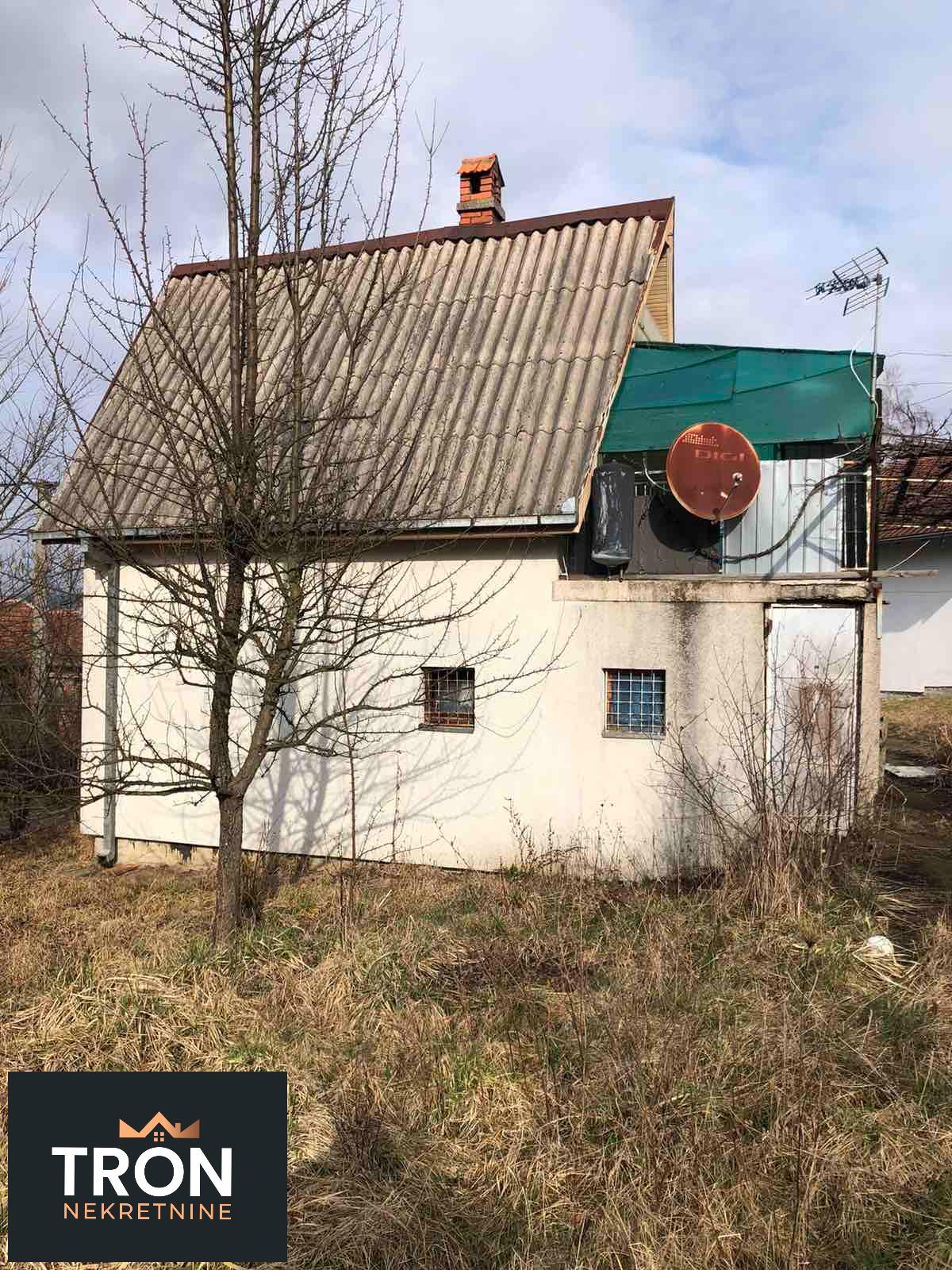 Dve vikendice na 3km od Vrnjačke Banje 3