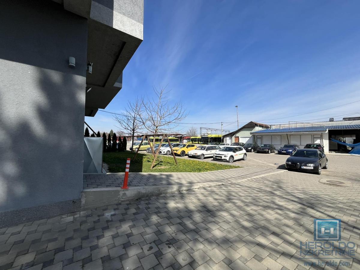 Retko u ponudi nov lokal u centru Jagodine 6
