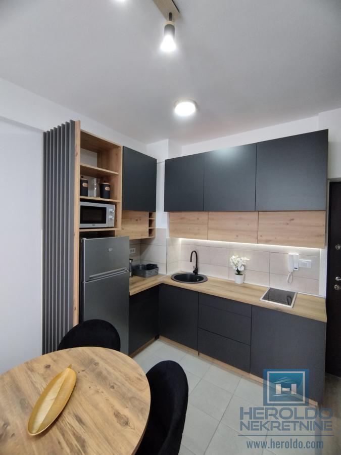 Stan kod Akva parka 7