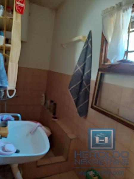 Stara kuća za rušenje 14